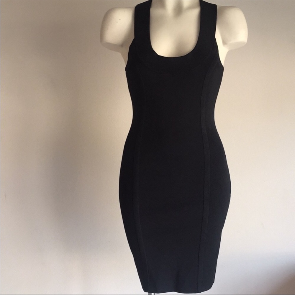 BCBGMAXAZRIA